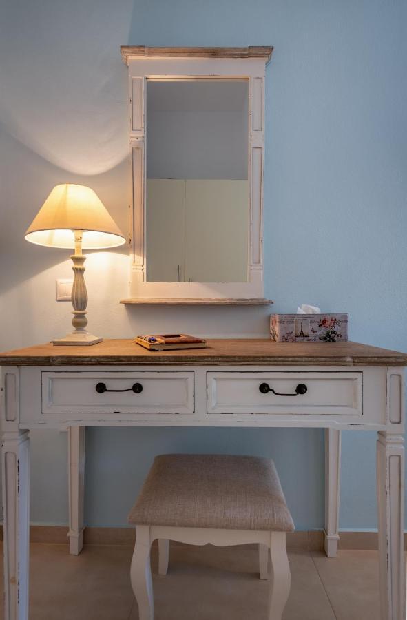 Niriides Luxury Studios Astypalaia Экстерьер фото