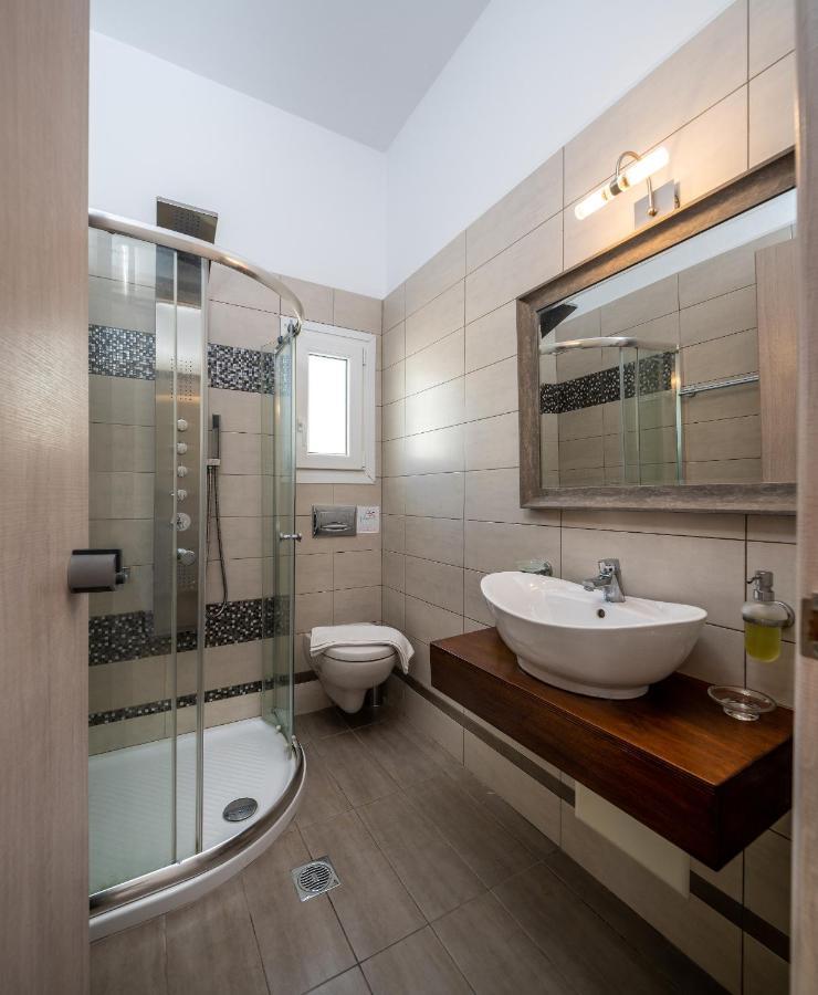 Niriides Luxury Studios Astypalaia Экстерьер фото