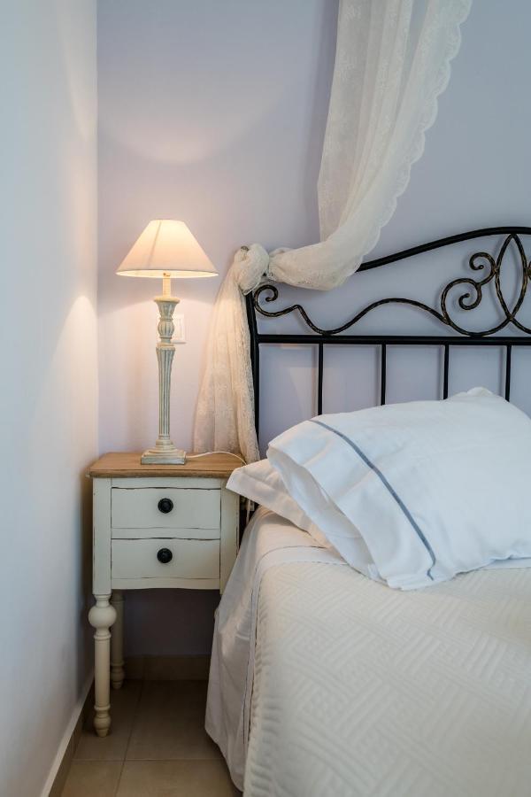 Niriides Luxury Studios Astypalaia Экстерьер фото