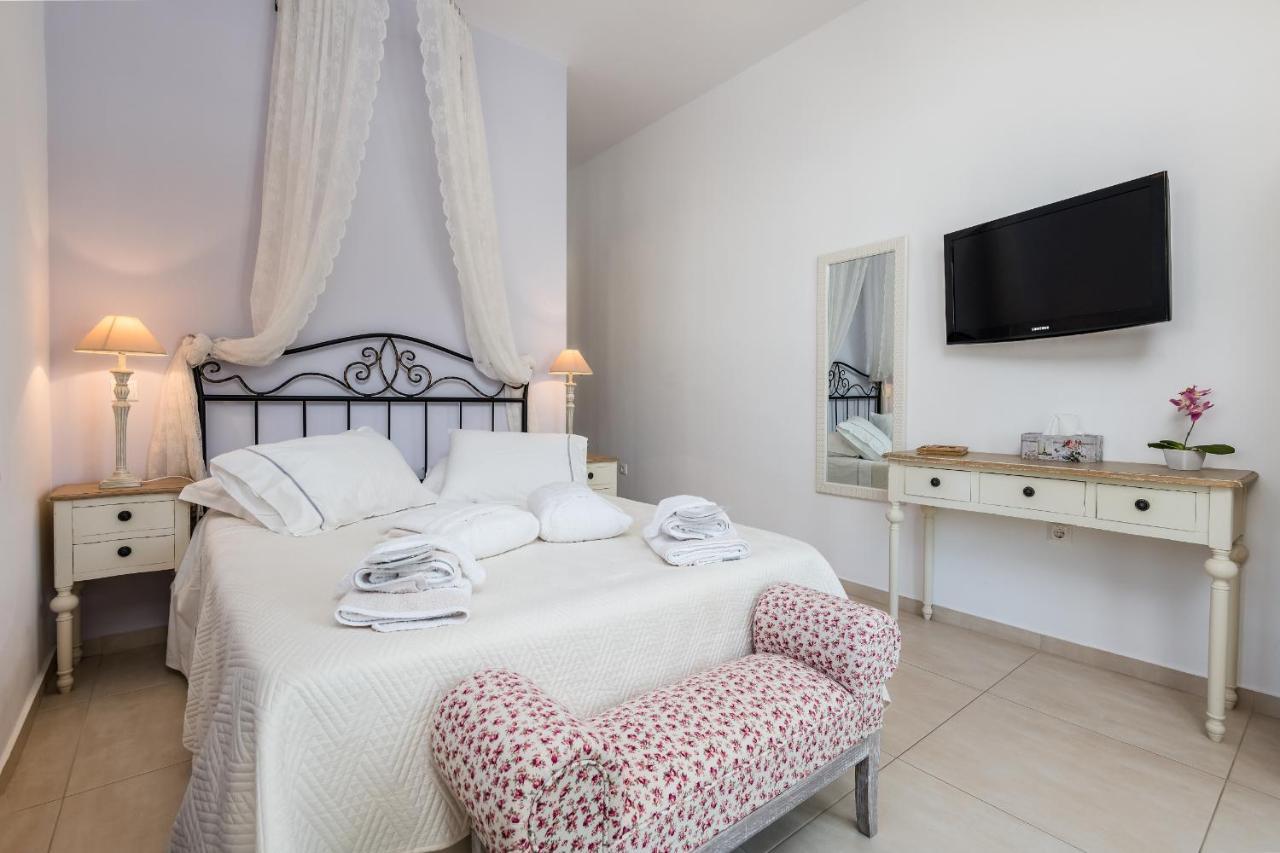 Niriides Luxury Studios Astypalaia Экстерьер фото